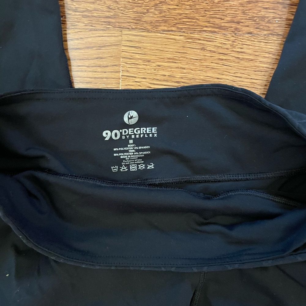 Women’s athletic pants